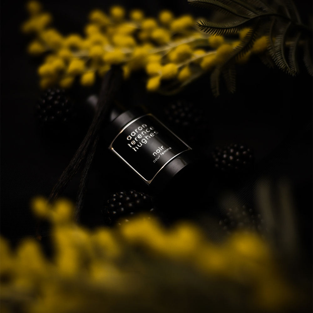 Noir Pour Femme – Extrait de Parfum – Sample