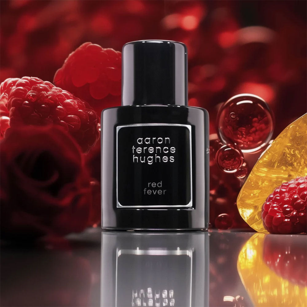 Aaron Terence Hughes Red Fever – Extrait de Parfum – 50ml von Aaron Terence Hughes in der Duftnote Blumig, Fruchtig, Gourmand