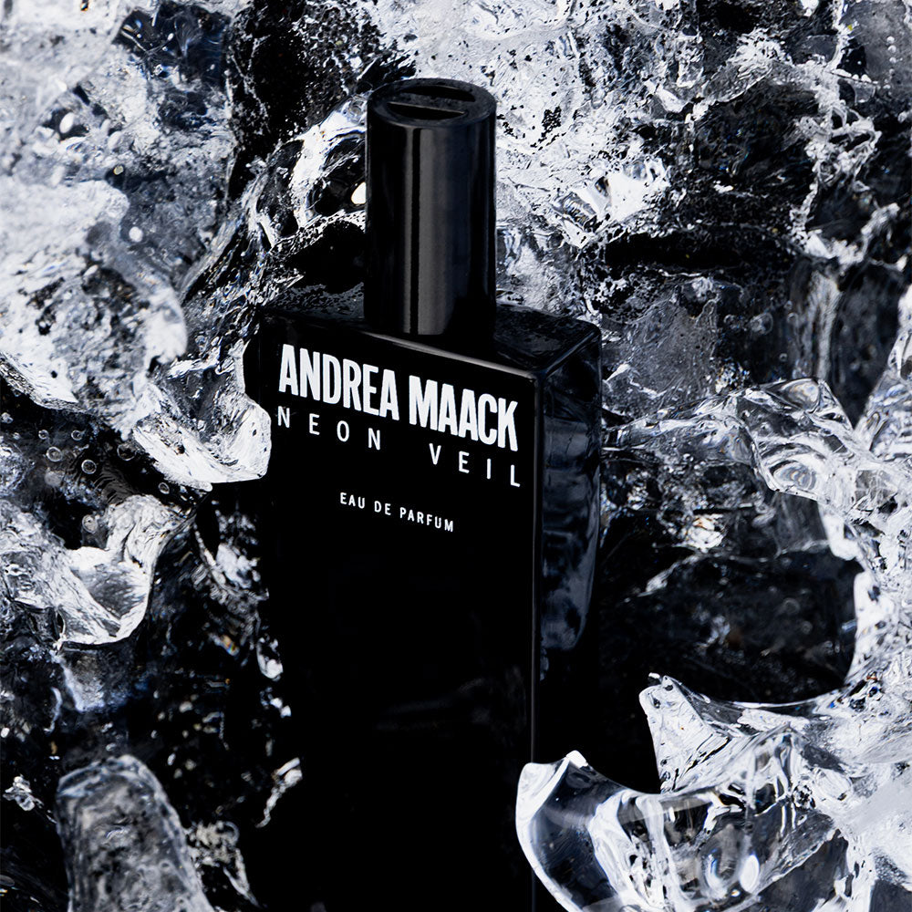 Andrea Maack Neon Veil – Eau de Parfum – 50ml von Domitille Michalon in der Duftnote Blumig, Holzig