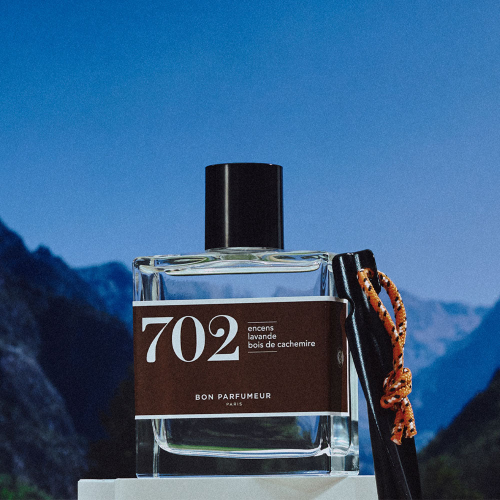 Bon Parfumeur 702 Eau de Parfum – Incense, Lavender, Cashmere Wood – 100ml von Juliette Karagueuzoglou in der Duftnote Woody, Creamy