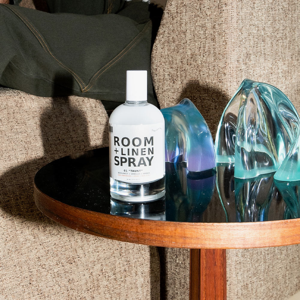DedCool 01 "Taunt" – Room + Linen Spray in der Duftnote Cremig, Zitrisch
