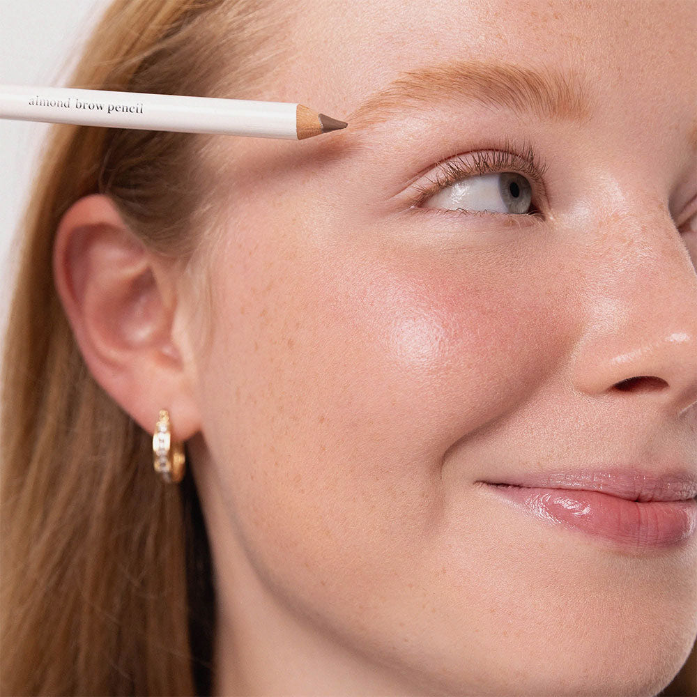 Almond Brow Pencil – Polished