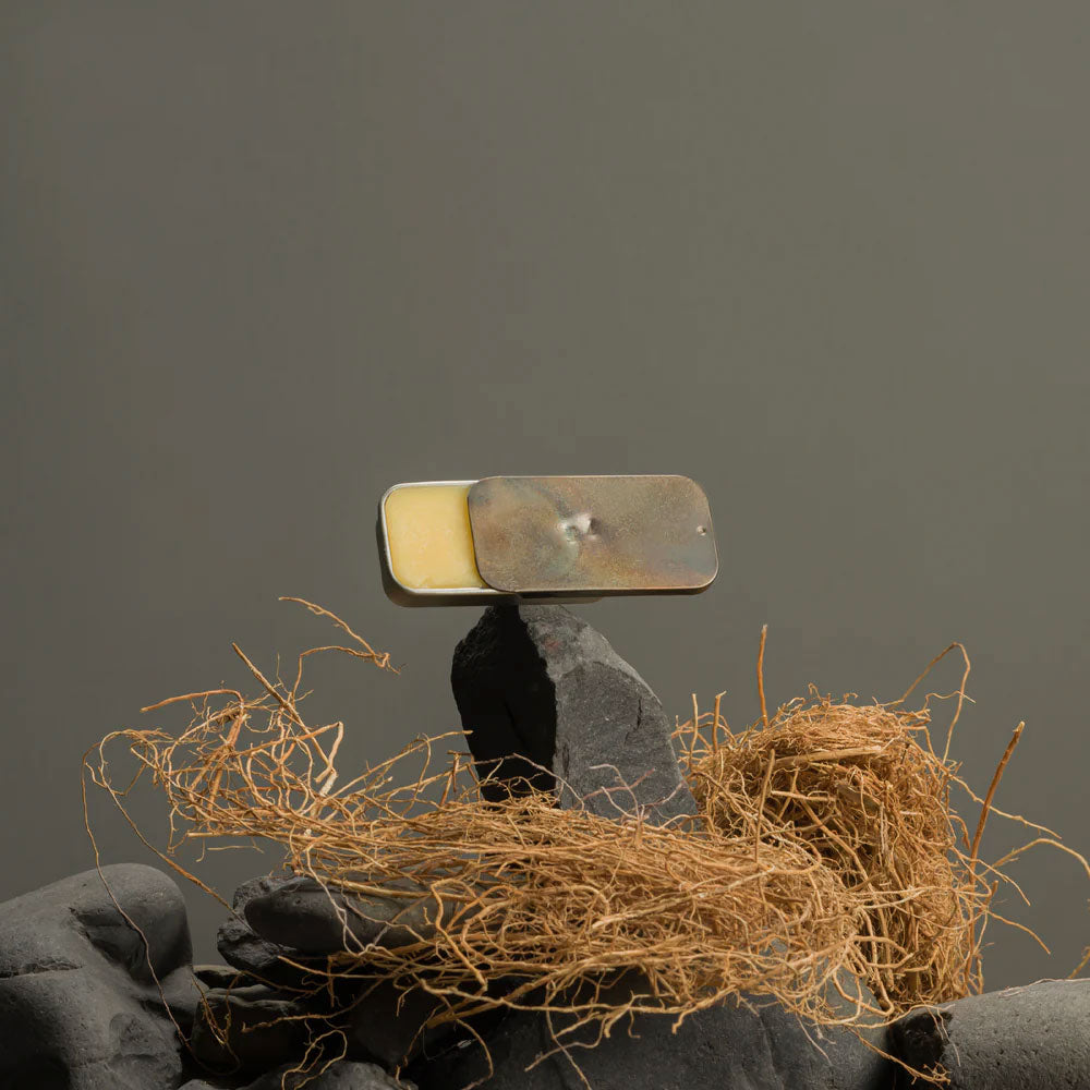 Fischersund No. 54 – Solid Perfume von Jón Þór Birgisson in der Duftnote Ledrig, Animalisch