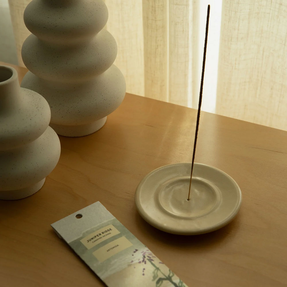 Juniper Ridge Artemisia – Campfire Incense