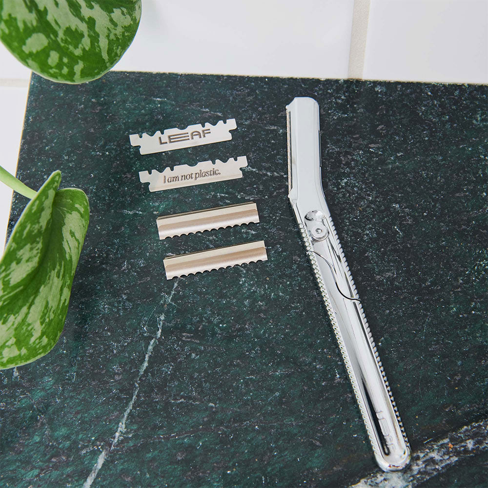 Leaf Shave Leaf Dermaplaner – Chrome