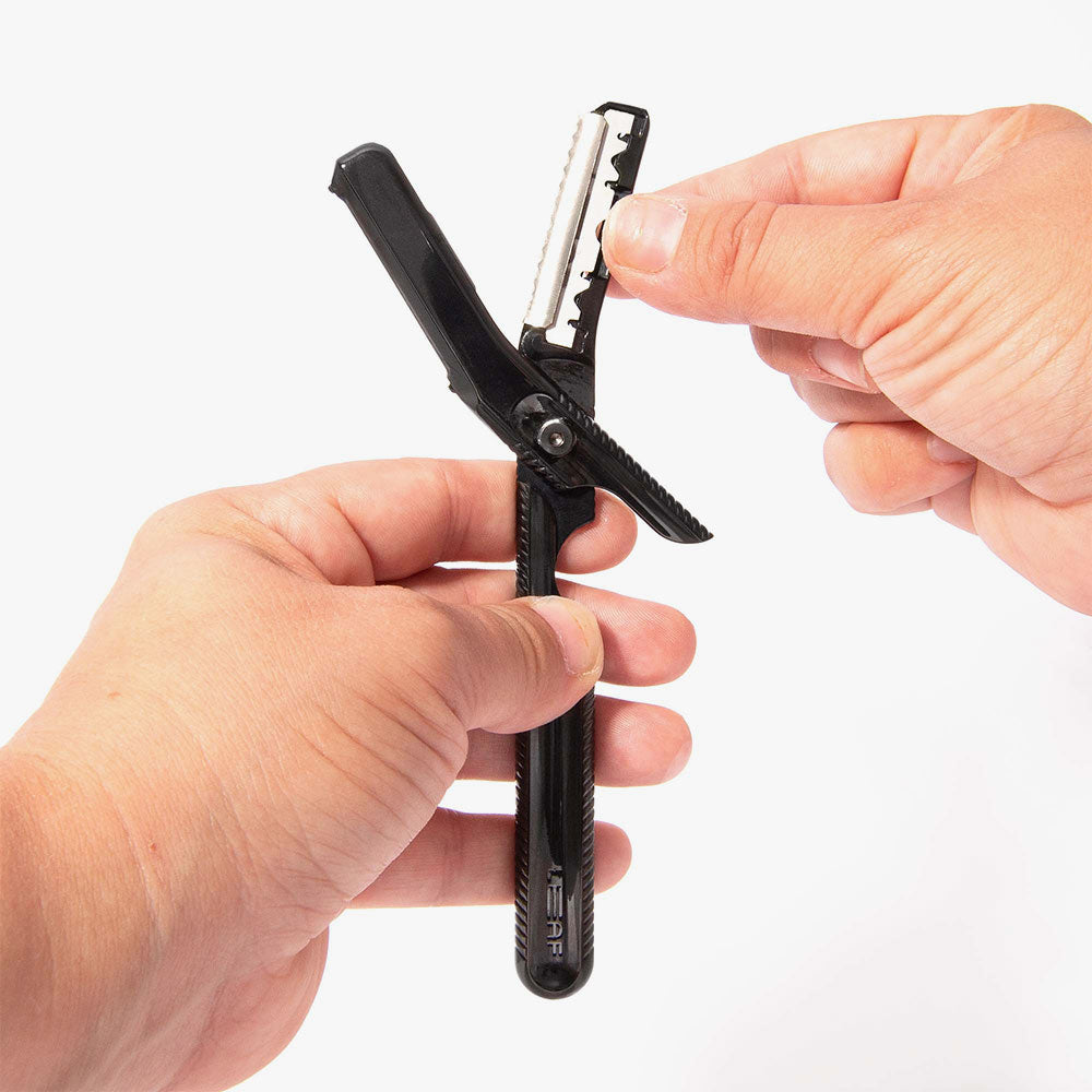 Leaf Shave Leaf Dermaplaner – Mercury