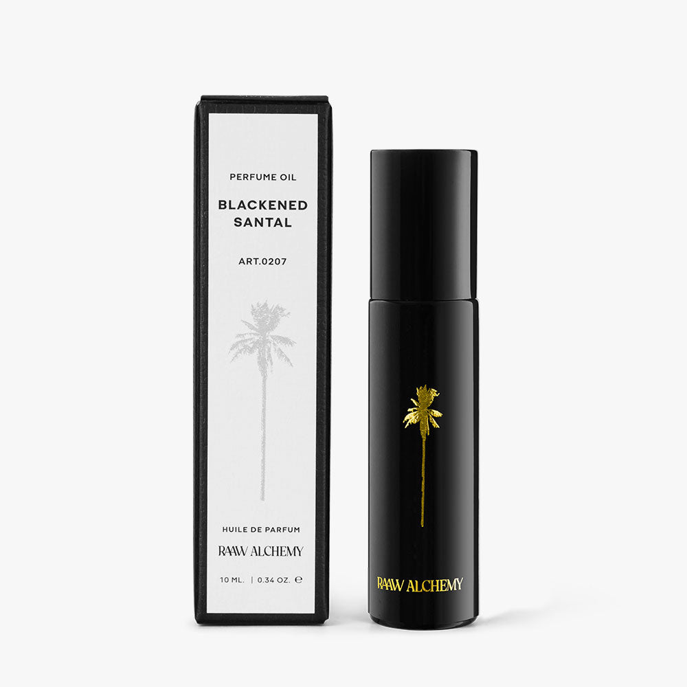 RAAW Alchemy Blackened Santal Perfume Oil Roller von Trice Angie Christiansen