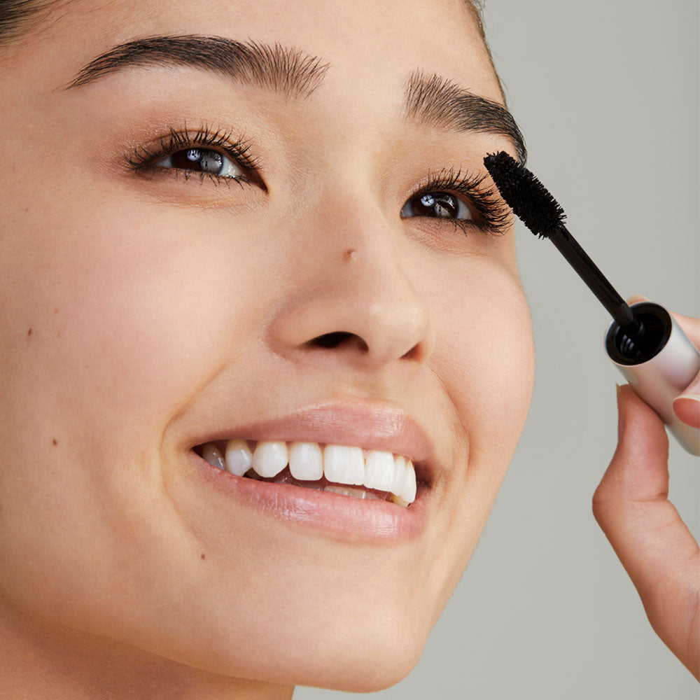 RMS Beauty Straight Up Volumizing Peptide Mascara – Travel