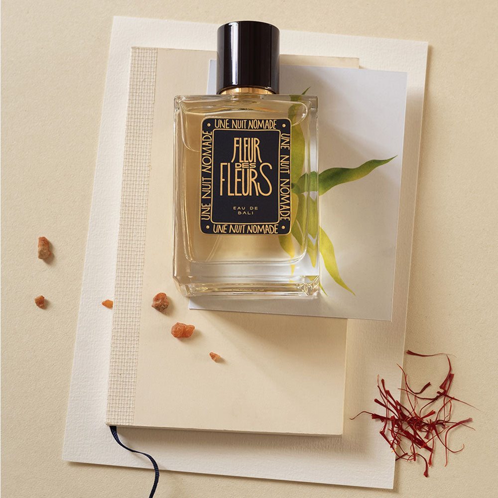Une Nuit Nomade Fleur des Fleurs – Eau de Parfum – 100ml von Karine Chevallier in der Duftnote Blumig-Grün, Cremig