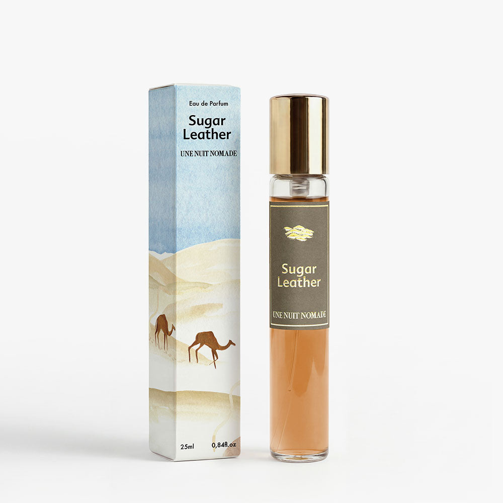 Une Nuit Nomade Sugar Leather – Eau de Parfum – 25ml von Anne Sophie Behaghel in der Duftnote Fruchtig, Würzig, Ledrig