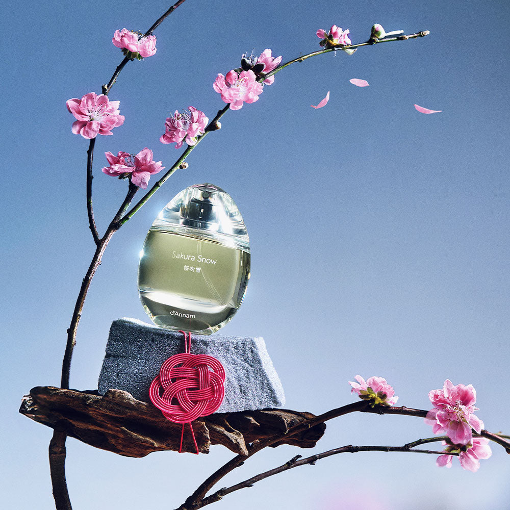 d'Annam Sakura Snow – Eau de Parfum – 50ml von Anh Ngo in der Duftnote Flowery, Powdery