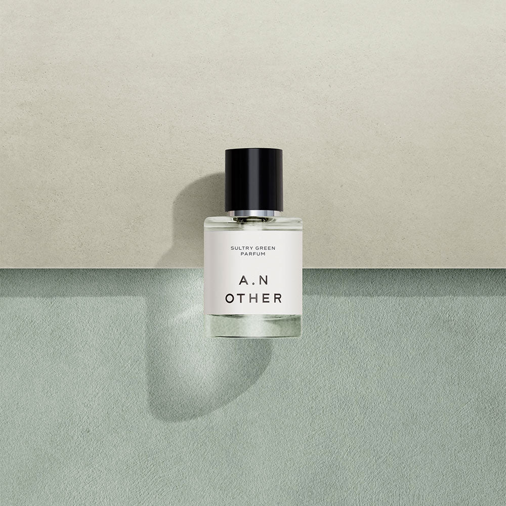 A. N. OTHER Sultry Green – Eau de Parfum – 50ml von Rodrigo Flores-Roux in der Duftnote Woody, Spicy