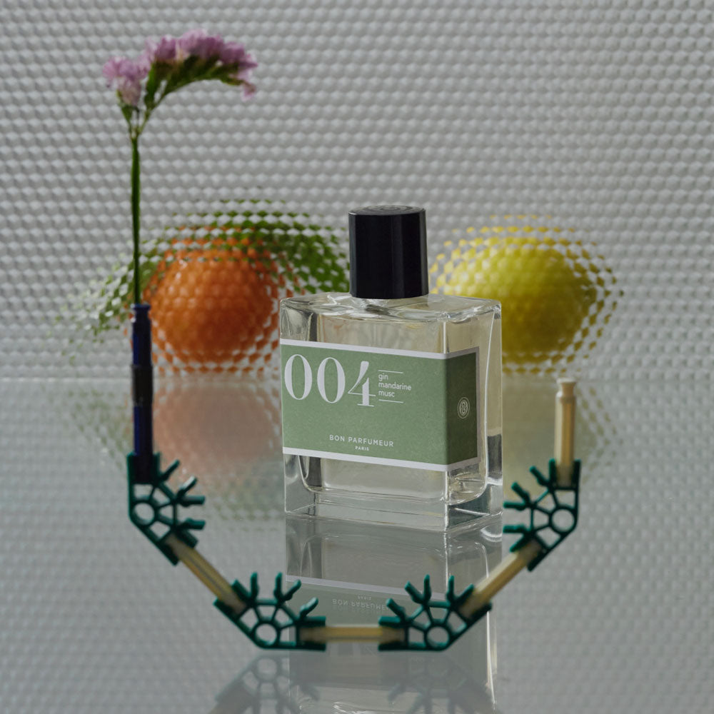 Bon Parfumeur 004 Eau de Parfum – Gin, Mandarin, Musk – 30ml von Karine Dubreuil-Sereni in der Duftnote Citrusy, Fruity
