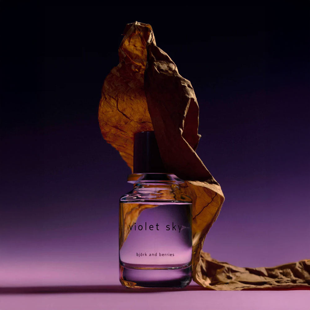 björk and berries Violet Sky – Eau de Parfum – 50ml in der Duftnote Woody, Fruity, Spicy