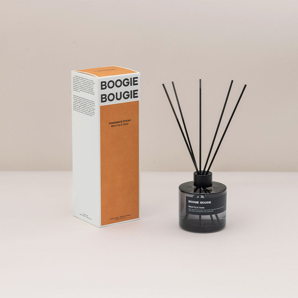 Boogie Bougie Black Fig & Cedar – Fragrance Sticks in der Duftnote Grün, Holzig, Fruchtig