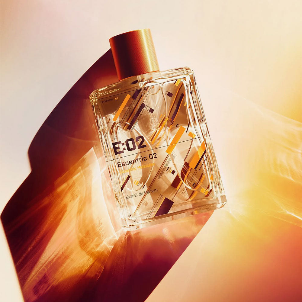 Escentric Molecules Escentric 02 – Extrait de Parfum – 100ml von Geza Schoen in der Duftnote Zitrisch, Würzig
