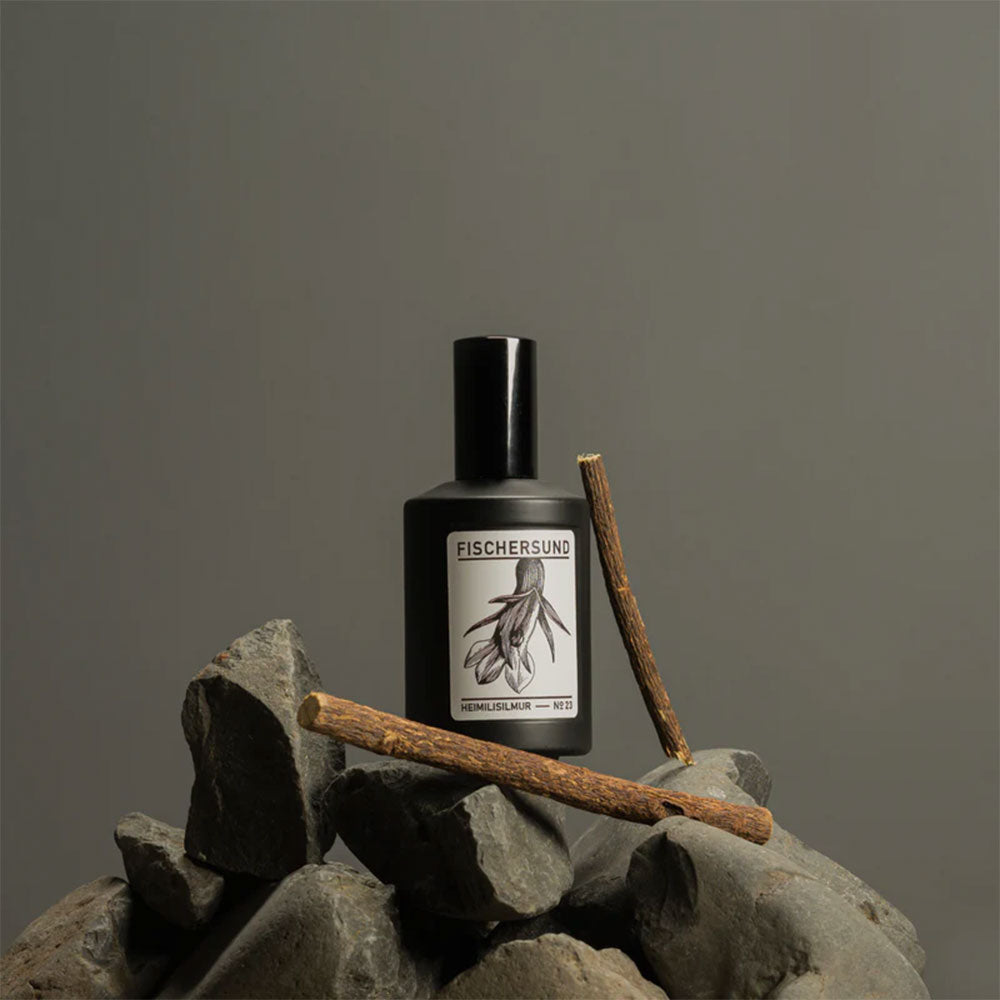Fischersund No. 23 – Room Spray von Jón Þór Birgisson in der Duftnote Holzig-Rauchig, Harzig