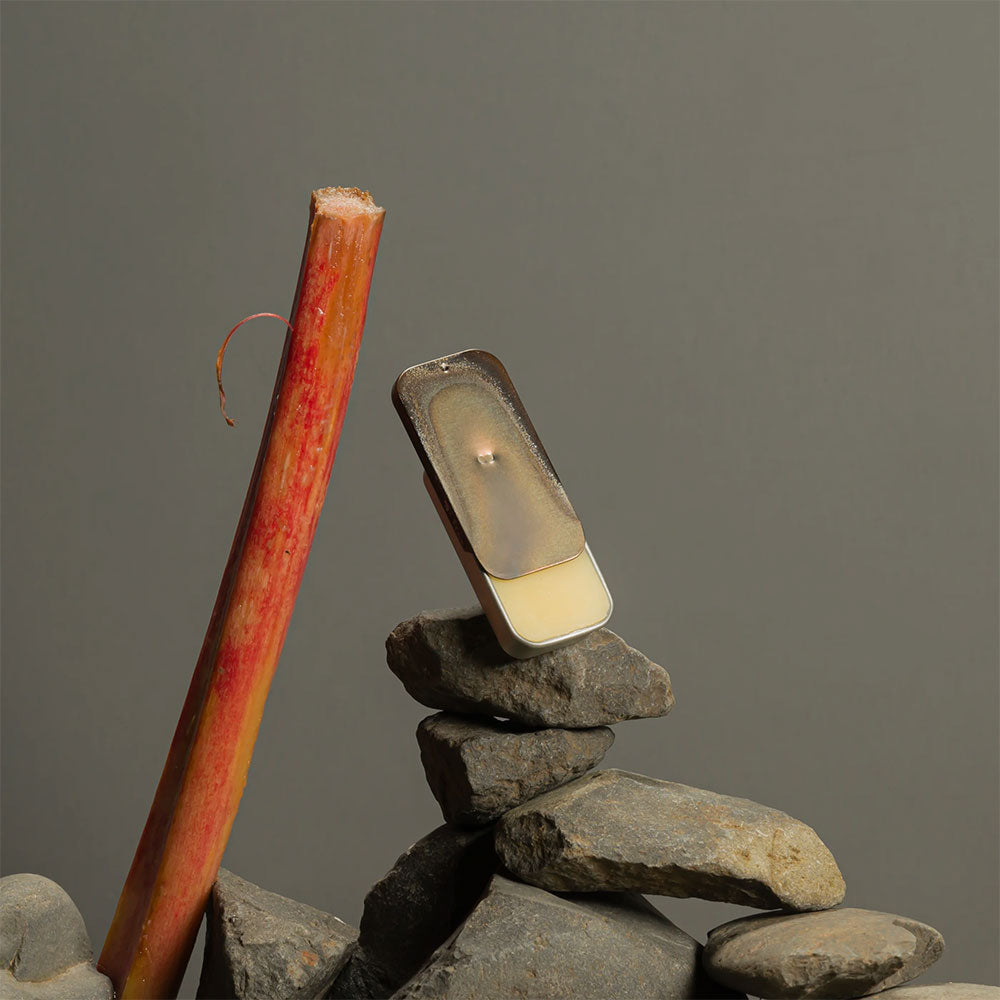 Fischersund No. 8 – Solid Perfume von Jón Þór Birgisson in der Duftnote Fruchtig, Holzig-Zitrisch