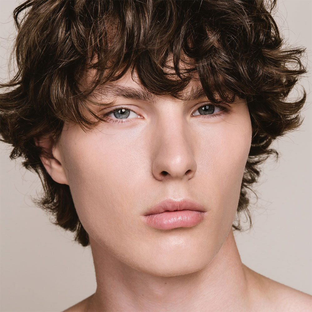 Mádara Skin Equal Foundation – Ivory 20