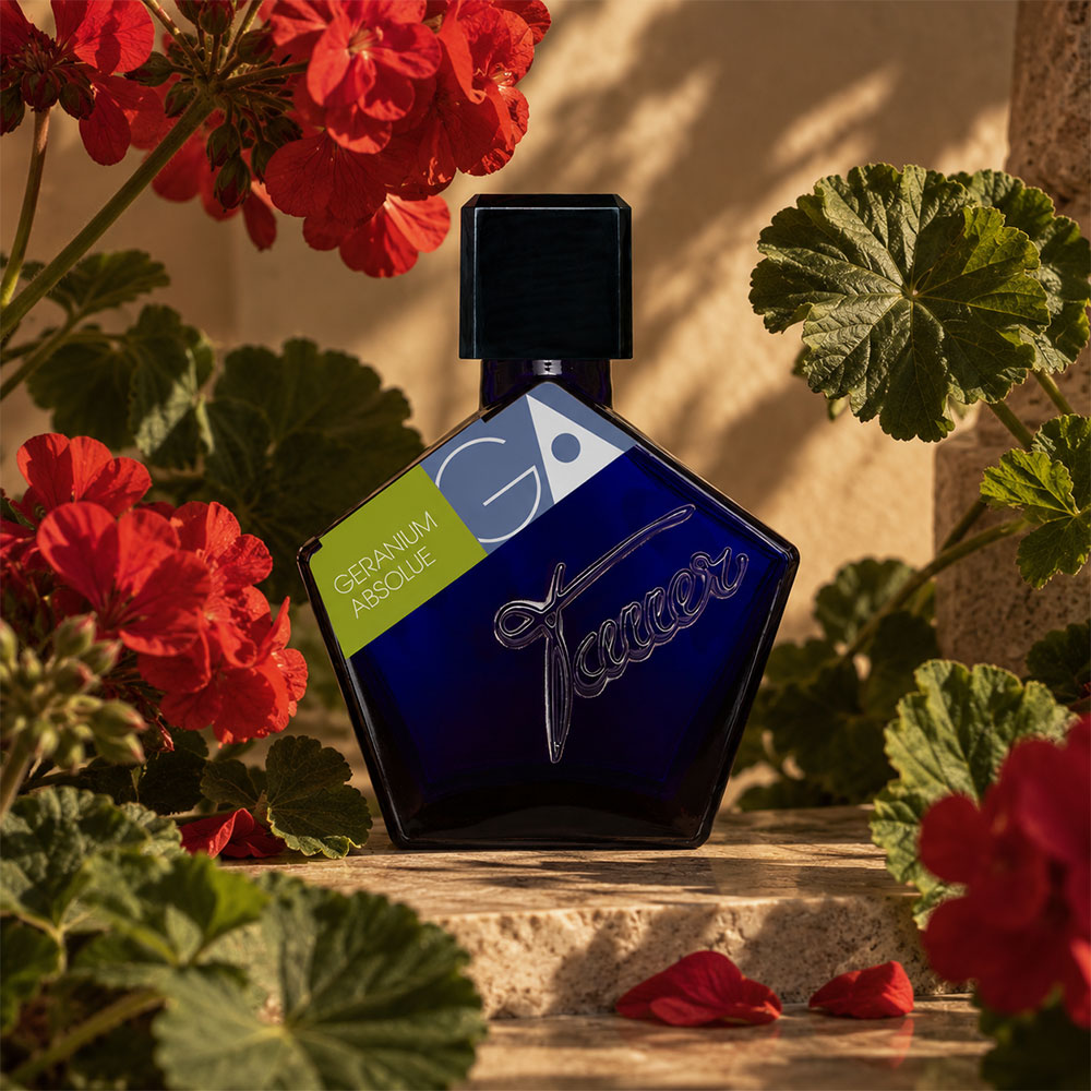 Tauer Perfumes Geranium Absolue – Absolue de Parfum – Sample von Andy Tauer in der Duftnote Blumig-Grün, Zitrisch, Pudrig