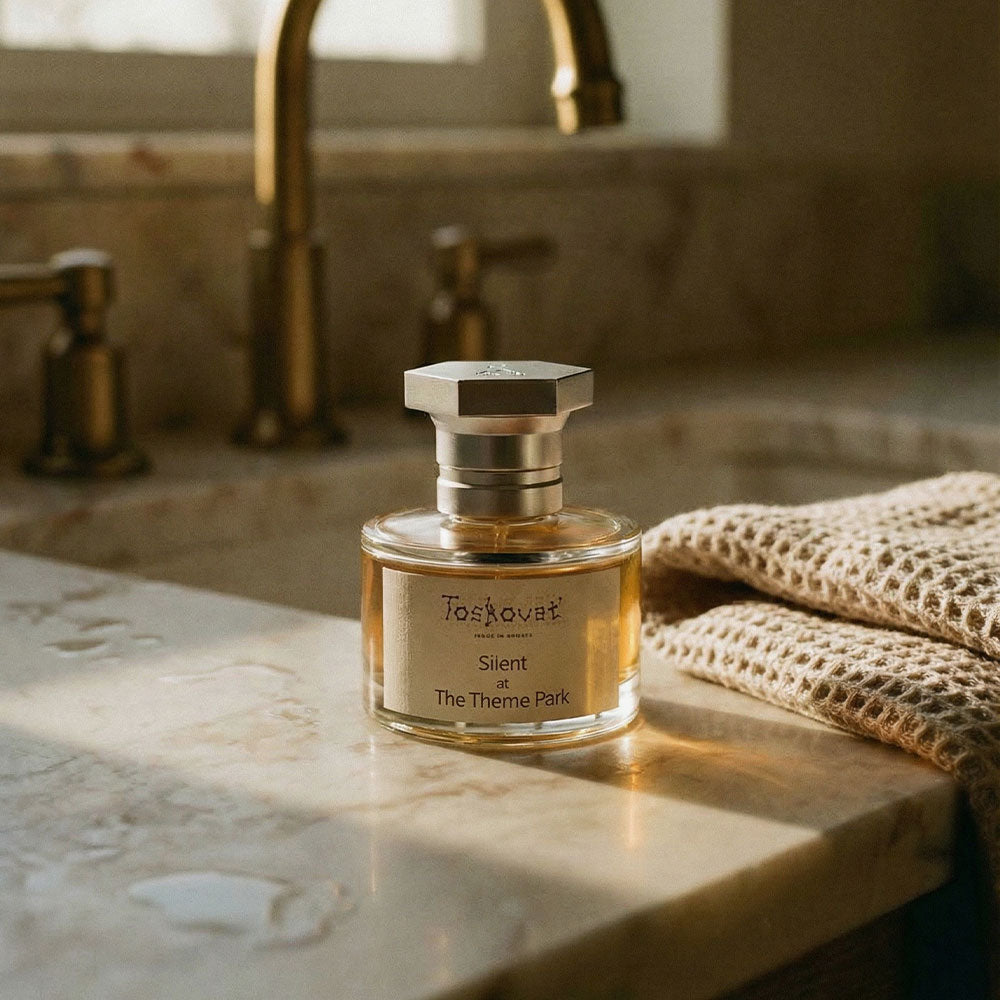 Toskovat Silent At The Theme Park – Eau de Parfum – 60ml von David-Lev Jipa Slivinschi in der Duftnote Blumig, Gourmand