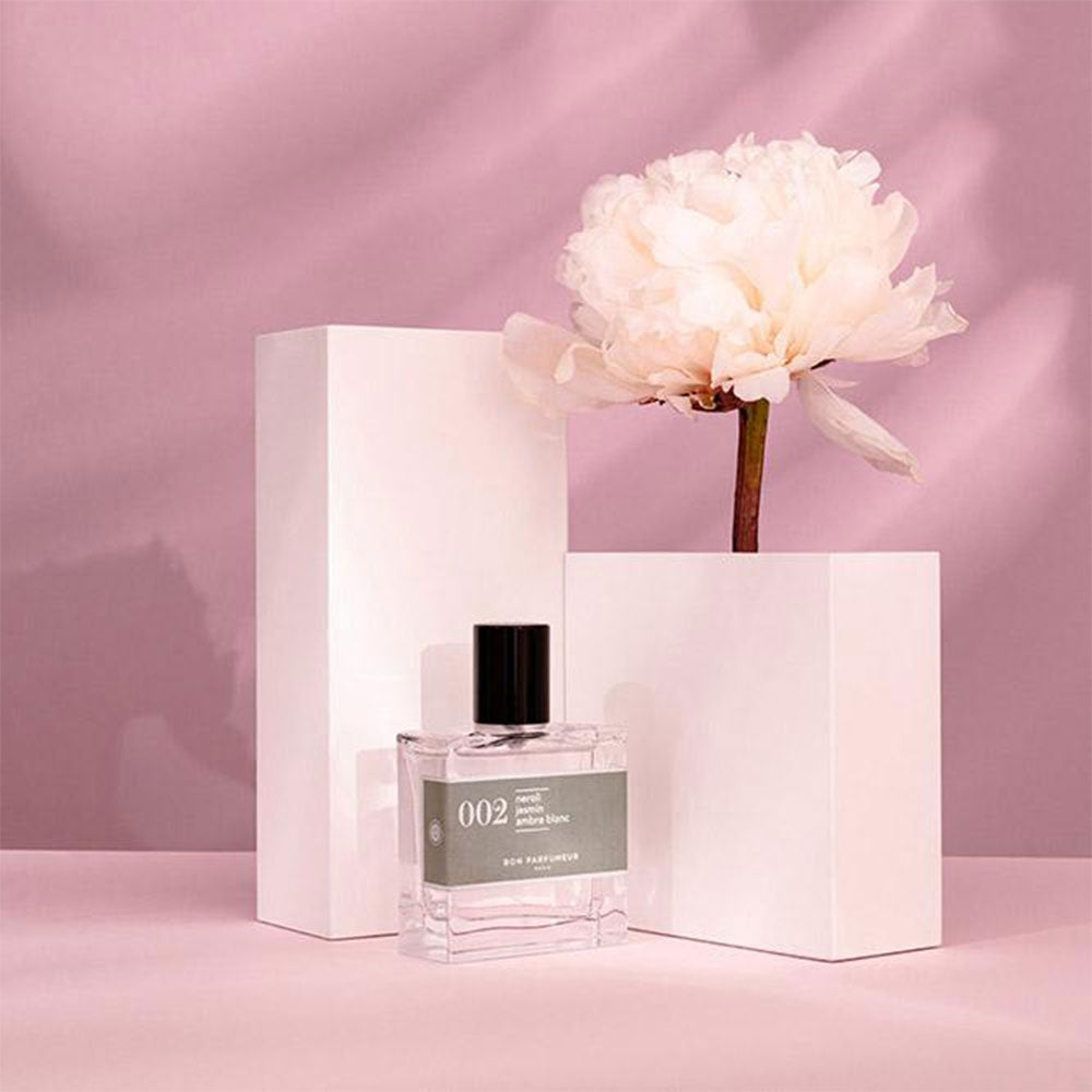Bon Parfumeur 002 Eau de Parfum – Neroli, Jasmine, White Amber – 30ml von Karine Dubreuil-Sereni in der Duftnote Floral